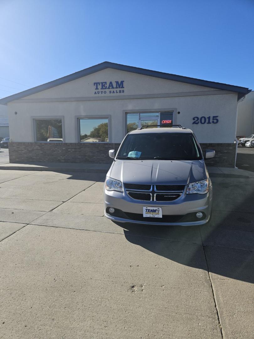 2019 Dodge Grand Caravan SXT (2C4RDGCG4KR) with an 3.6L V6 DOHC 24V engine, 6A transmission, located at 2015 Cambell Street, Rapid City, SD, 57701, (605) 342-8326, 44.066433, -103.191772- Photo#11