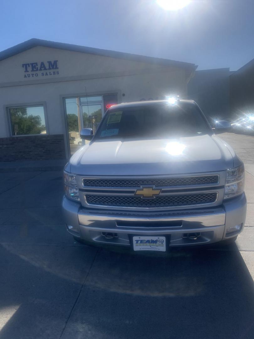 2012 Chevrolet Silverado 1500 LTZ Crew Cab 4WD (3GCPKTE73CG) with an 5.3L V8 OHV 16V FFV engine, 6-Speed Automatic transmission, located at 2015 Cambell Street, Rapid City, SD, 57701, (605) 342-8326, 44.066433, -103.191772- Photo#1
