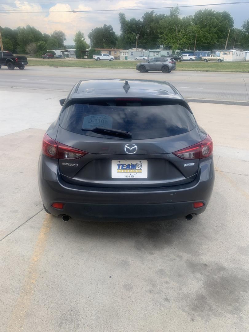 2015 Mazda MAZDA3 s Touring AT 5-Door (JM1BM1L39F1) with an 2.5L L4 DOHC 16V engine, 6-Speed Automatic transmission, located at 2015 Cambell Street, Rapid City, SD, 57701, (605) 342-8326, 44.066433, -103.191772 - just arrived- Photo#3