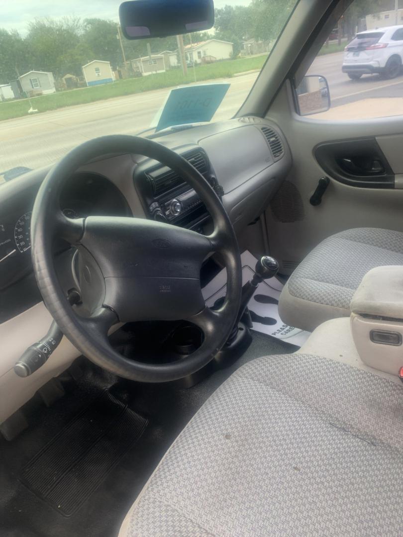 1998 Ford Ranger Splash SuperCab 4WD (1FTZR15U3WP) with an 3.0L V6 OHV 12V engine, located at 2015 Cambell Street, Rapid City, SD, 57701, (605) 342-8326, 44.066433, -103.191772 - Just took in on trade/ running through service hope to have priced by 8-28 with pictures- Photo#4