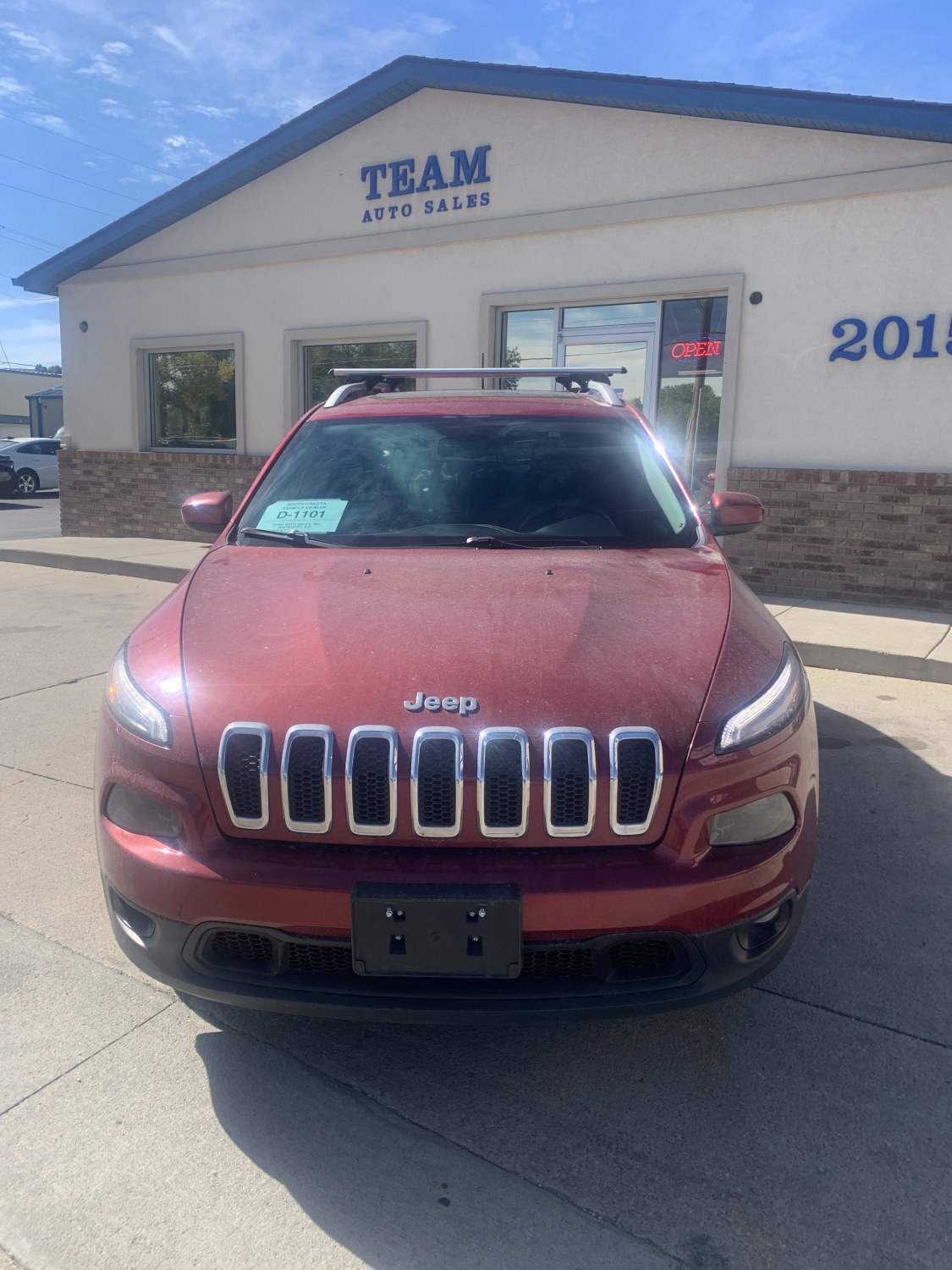 photo of 2016 Jeep Cherokee Latitude 4WD