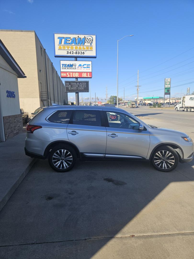 2020 Mitsubishi Outlander
