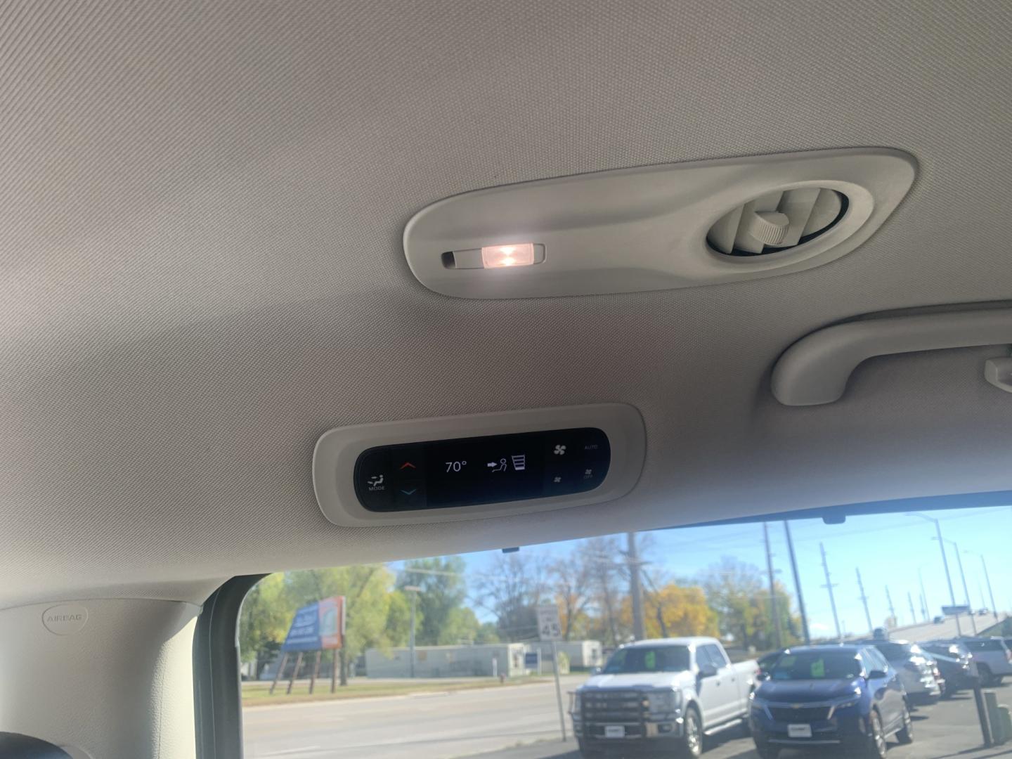 2023 Chrysler Pacifica Touring-L (2C4RC1BGXPR) with an 3.6L V6 DOHC 24V engine, 9A transmission, located at 2015 Cambell Street, Rapid City, SD, 57701, (605) 342-8326, 44.066433, -103.191772 - CAR FAX AVAILABLE- Photo#7