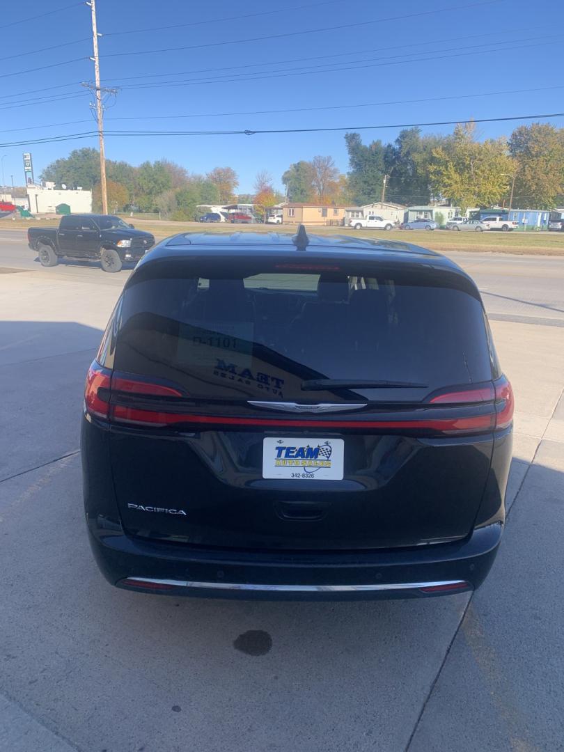 2023 Chrysler Pacifica Touring-L (2C4RC1BG0PR) with an 3.6L V6 DOHC 24V engine, 9A transmission, located at 2015 Cambell Street, Rapid City, SD, 57701, (605) 342-8326, 44.066433, -103.191772 - CAR FAX AVAILABLE- Photo#3
