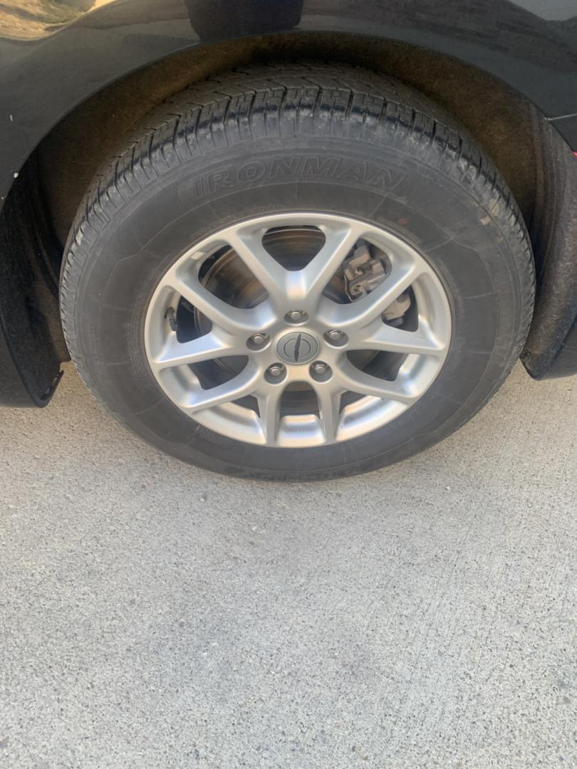 2023 Chrysler Pacifica Touring-L (2C4RC1BG0PR) with an 3.6L V6 DOHC 24V engine, 9A transmission, located at 2015 Cambell Street, Rapid City, SD, 57701, (605) 342-8326, 44.066433, -103.191772 - CAR FAX AVAILABLE- Photo#6