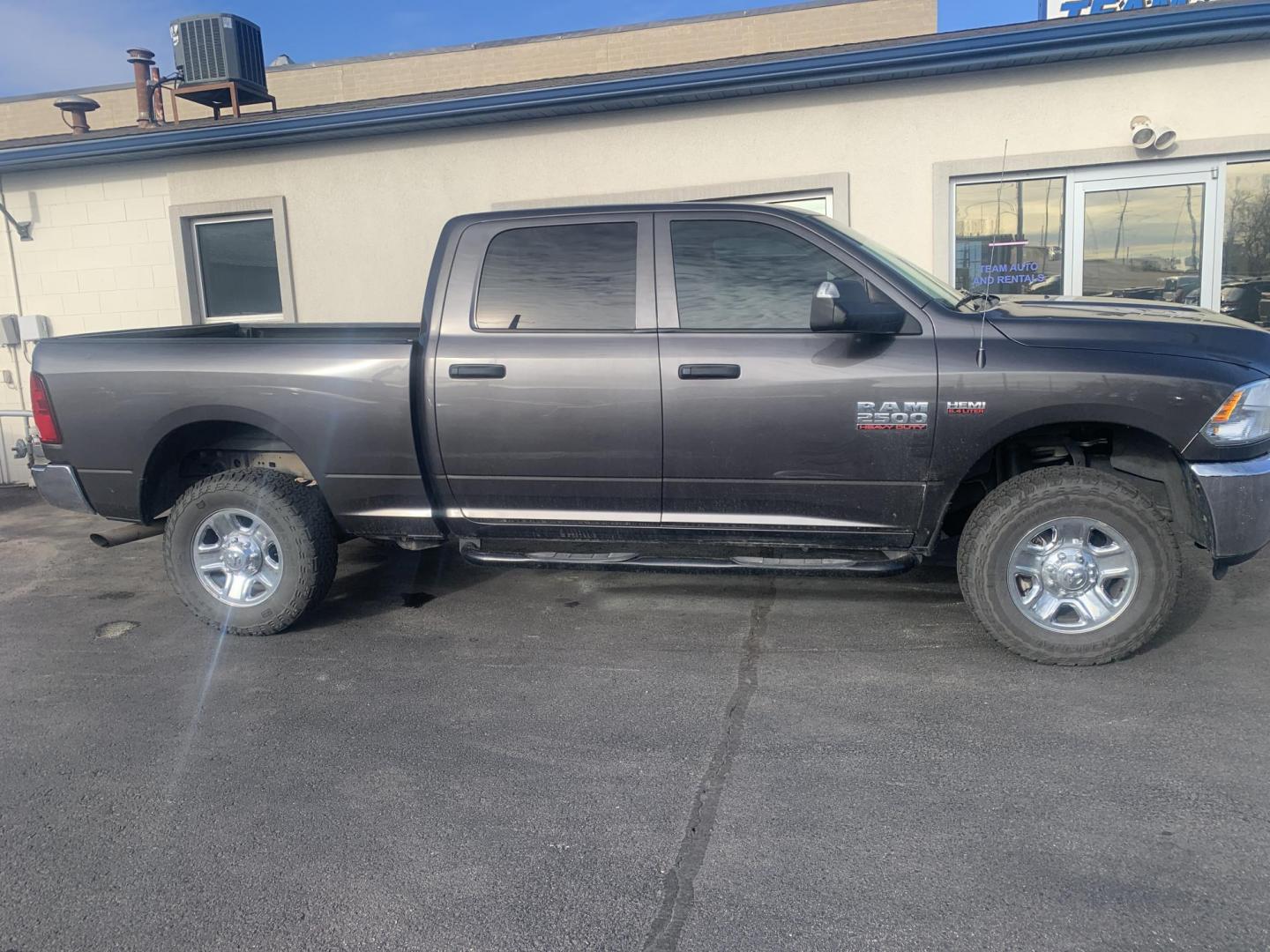 2016 Gray RAM 2500 (3C6UR5CJ5GG) with an 6.4L V8 engine, 6A transmission, located at 2015 Cambell Street, Rapid City, SD, 57701, (605) 342-8326, 44.066433, -103.191772 - Photo#0